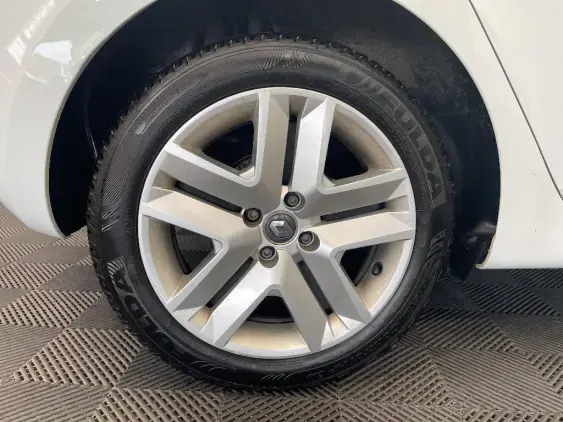 RENAULT CLIO V - voiture d'occasion - Photo 25