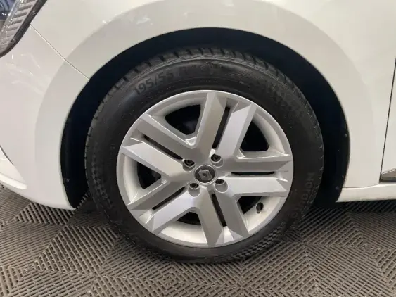 RENAULT CLIO V - voiture d'occasion - Photo 22