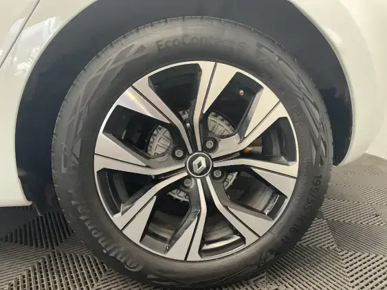 RENAULT CLIO V - voiture d'occasion - Photo 24