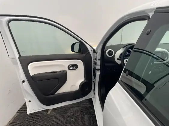 RENAULT TWINGO ELECTRIQUE III - voiture d'occasion - Photo 18