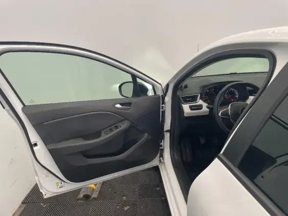 RENAULT CLIO V - voiture d'occasion - Photo 19