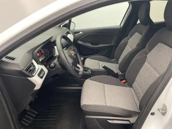 RENAULT CLIO V - voiture d'occasion - Photo 18