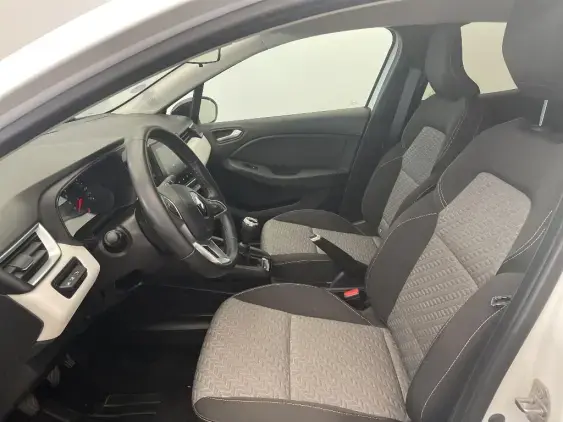 RENAULT CLIO V - voiture d'occasion - Photo 18