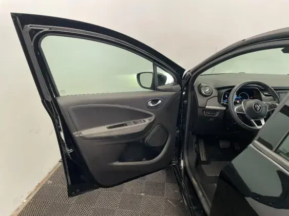 RENAULT ZOE - voiture d'occasion - Photo 19