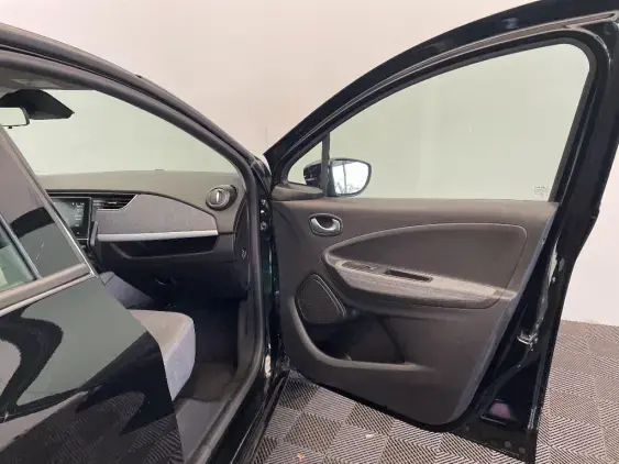 RENAULT ZOE - voiture d'occasion - Photo 20