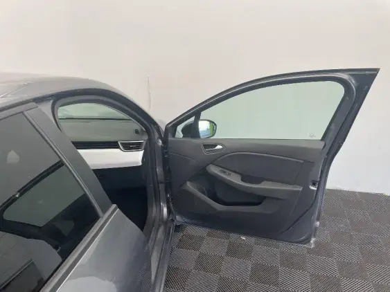 RENAULT CLIO V - voiture d'occasion - Photo 20