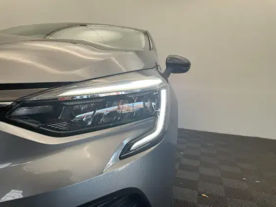 RENAULT CLIO V - voiture d'occasion - Photo 22