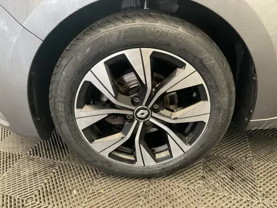 RENAULT CLIO V - voiture d'occasion - Photo 22