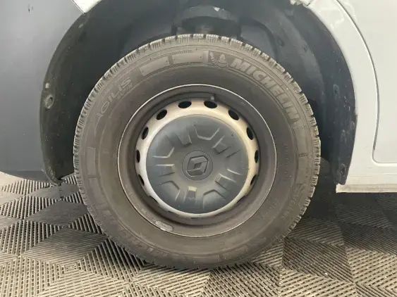 RENAULT MASTER FG III - voiture d'occasion - Photo 21