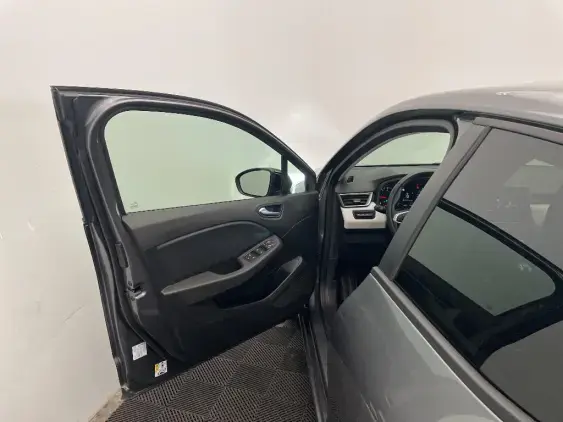 RENAULT CLIO V - voiture d'occasion - Photo 19