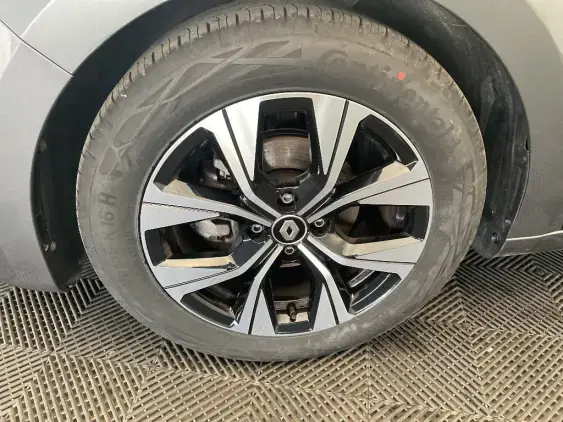 RENAULT CLIO V - voiture d'occasion - Photo 22