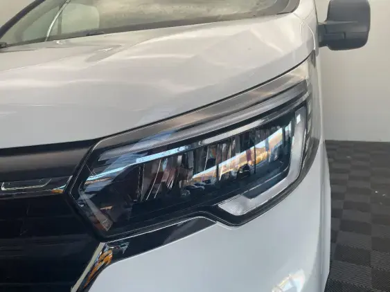 RENAULT TRAFIC FG III - voiture d'occasion - Photo 20