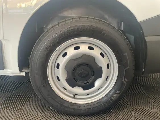 RENAULT TRAFIC FG III - voiture d'occasion - Photo 22