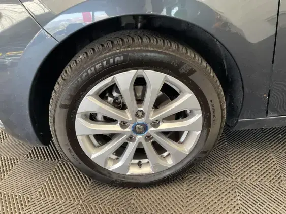 RENAULT ZOE - voiture d'occasion - Photo 22