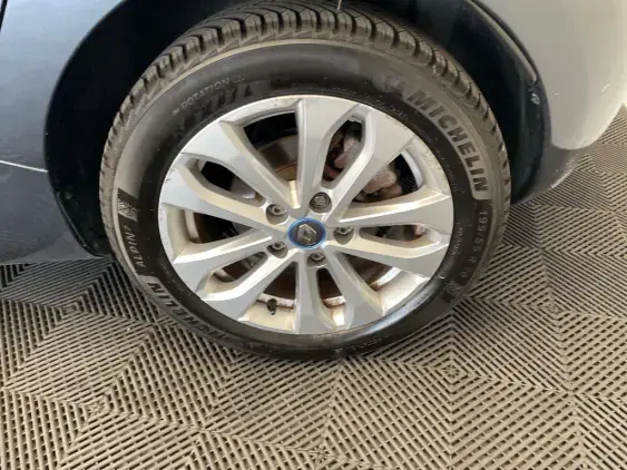 RENAULT ZOE - voiture d'occasion - Photo 23