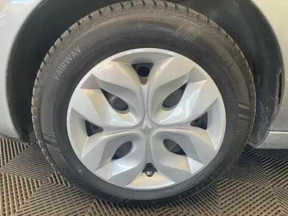 RENAULT ZOE - voiture d'occasion - Photo 21