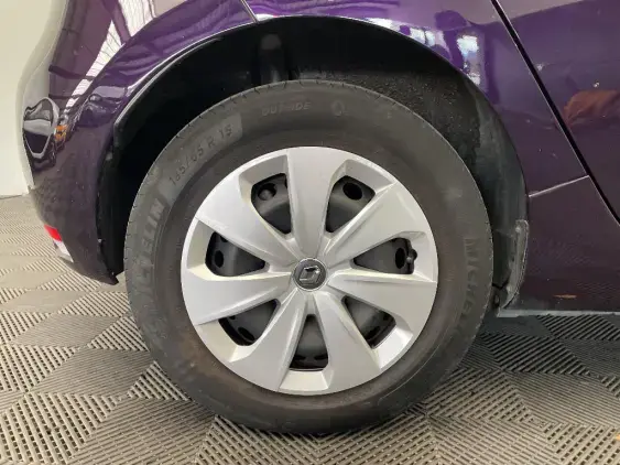 RENAULT ZOE - voiture d'occasion - Photo 23