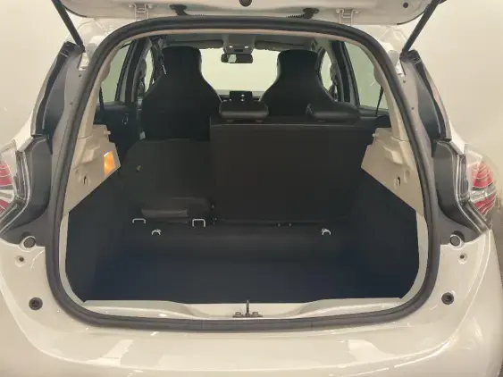 RENAULT ZOE - voiture d'occasion - Photo 16