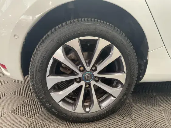 RENAULT ZOE - voiture d'occasion - Photo 24