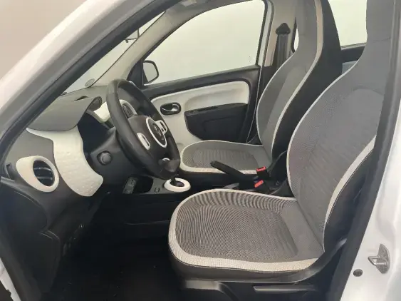 RENAULT TWINGO ELECTRIQUE III - voiture d'occasion - Photo 18