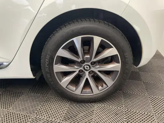 RENAULT CLIO V - voiture d'occasion - Photo 23