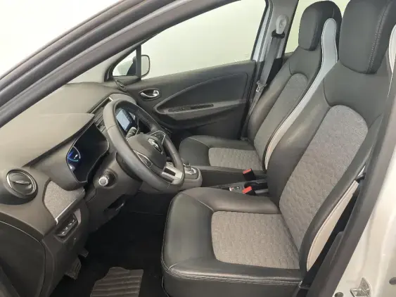 RENAULT ZOE - voiture d'occasion - Photo 18