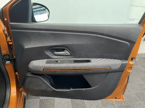 DACIA SANDERO III - voiture d'occasion - Photo 19