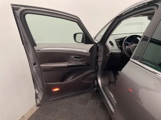 RENAULT ESPACE V - voiture d'occasion - Photo 18