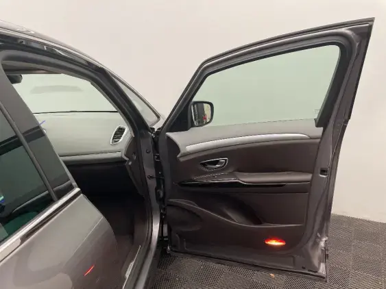 RENAULT ESPACE V - voiture d'occasion - Photo 19