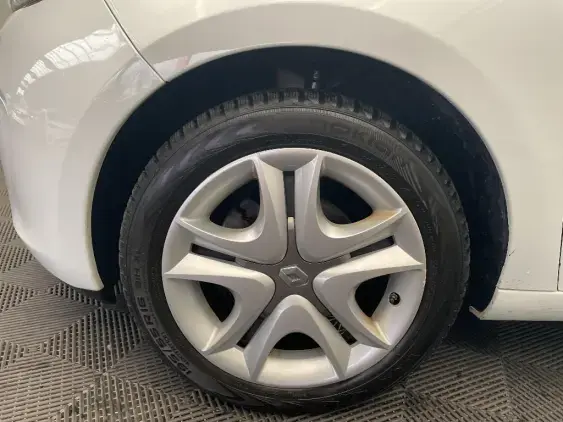 RENAULT ZOE - voiture d'occasion - Photo 23