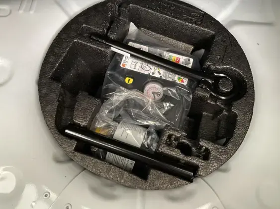 RENAULT ZOE - voiture d'occasion - Photo 16