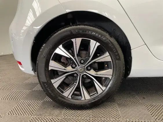 RENAULT ZOE - voiture d'occasion - Photo 24