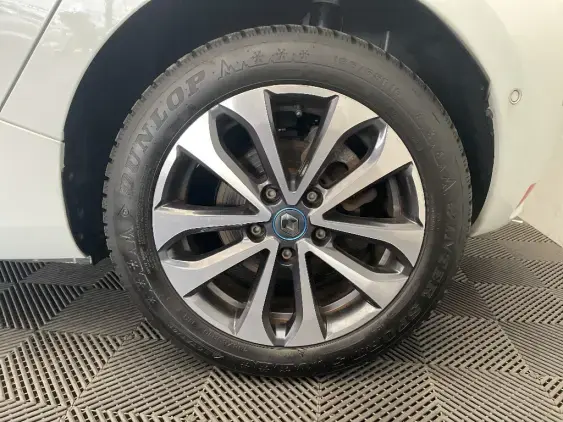 RENAULT ZOE - voiture d'occasion - Photo 23