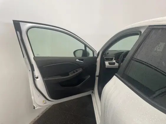 RENAULT CLIO V - voiture d'occasion - Photo 19