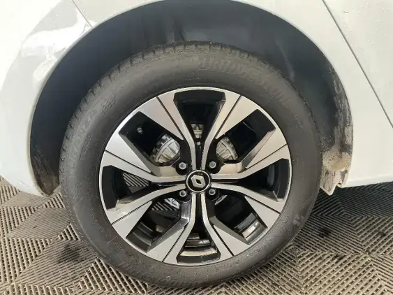 RENAULT CLIO V - voiture d'occasion - Photo 25