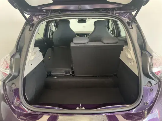 RENAULT ZOE - voiture d'occasion - Photo 16