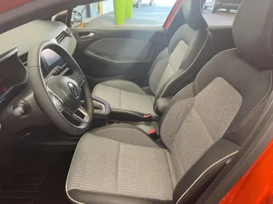 RENAULT CLIO V - voiture d'occasion - Photo 18