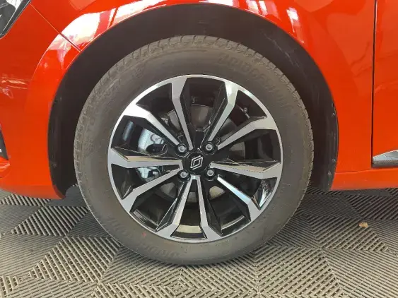 RENAULT CLIO V - voiture d'occasion - Photo 23