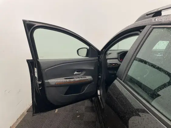 DACIA SANDERO III - voiture d'occasion - Photo 19