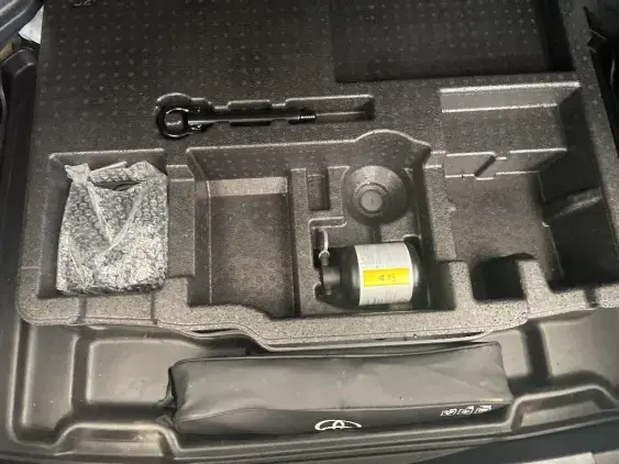 TOYOTA YARIS CROSS I - voiture d'occasion - Photo 17