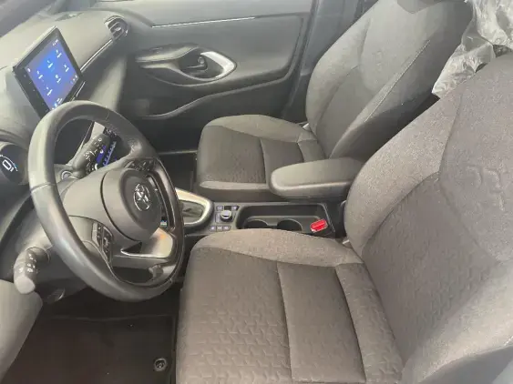 TOYOTA YARIS CROSS I - voiture d'occasion - Photo 18