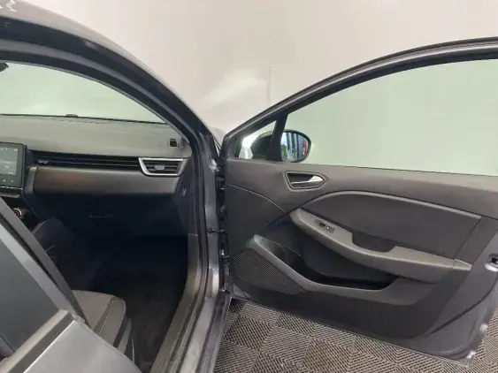 RENAULT CLIO V - voiture d'occasion - Photo 19