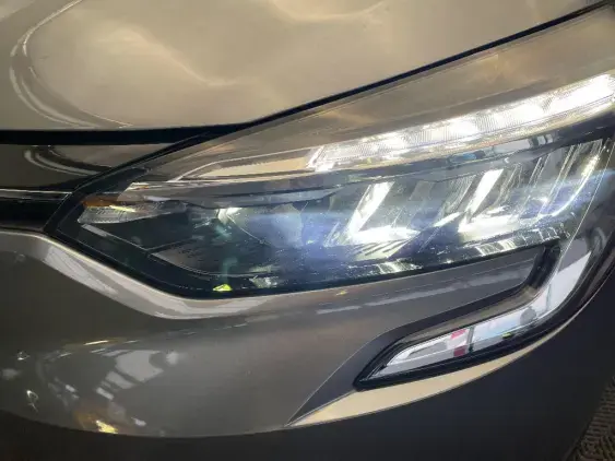 RENAULT CLIO V - voiture d'occasion - Photo 20