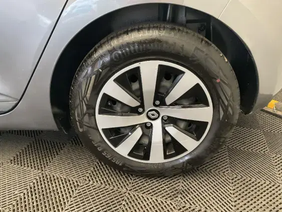 RENAULT CLIO V - voiture d'occasion - Photo 22