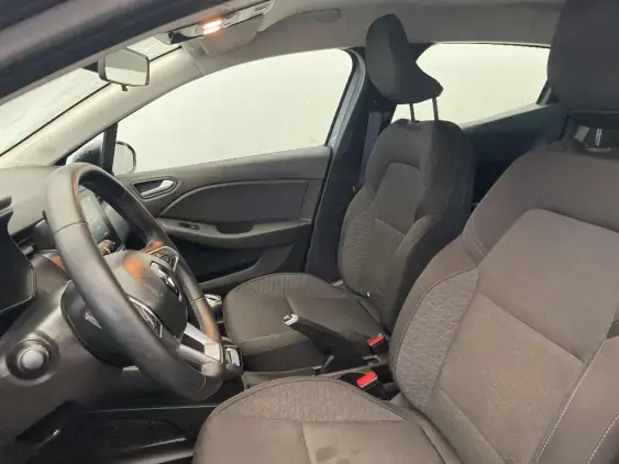 RENAULT CLIO V - voiture d'occasion - Photo 17