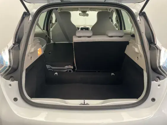 RENAULT ZOE - voiture d'occasion - Photo 16