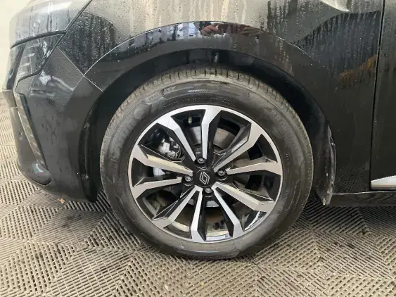 RENAULT CLIO V - voiture d'occasion - Photo 22