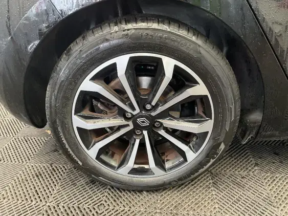 RENAULT CLIO V - voiture d'occasion - Photo 24