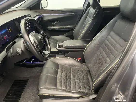 RENAULT MEGANE V - voiture d'occasion - Photo 17