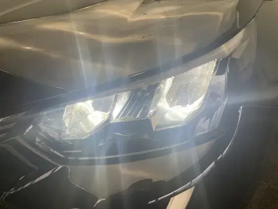 PEUGEOT 2008 II - voiture d'occasion - Photo 21